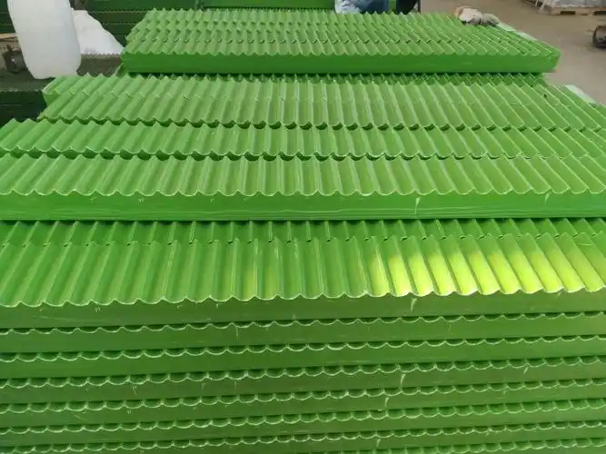 Plastic lining